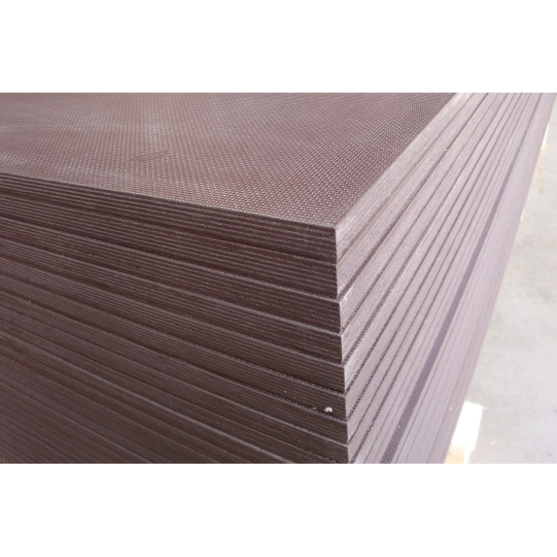 Překližka protiskluz 18x1250x2500mm (BŘÍZA)