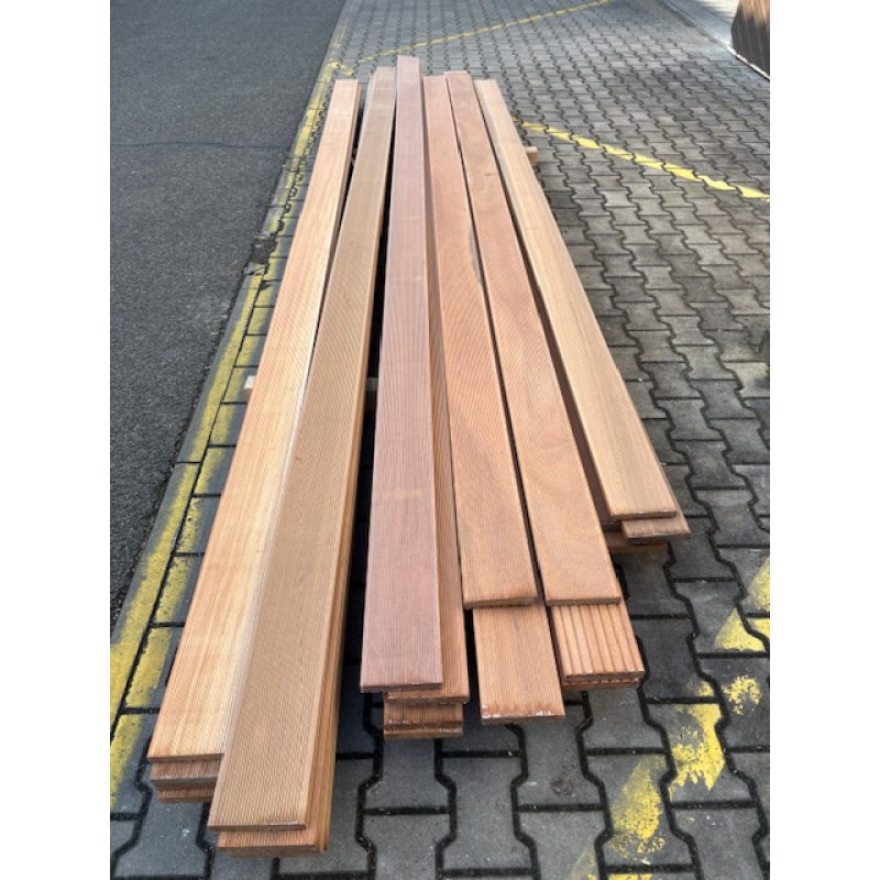 Terasová prkna Bangkirai 25x145 mm - délka 3,96 m 2.jakost - skladem 5 ks
